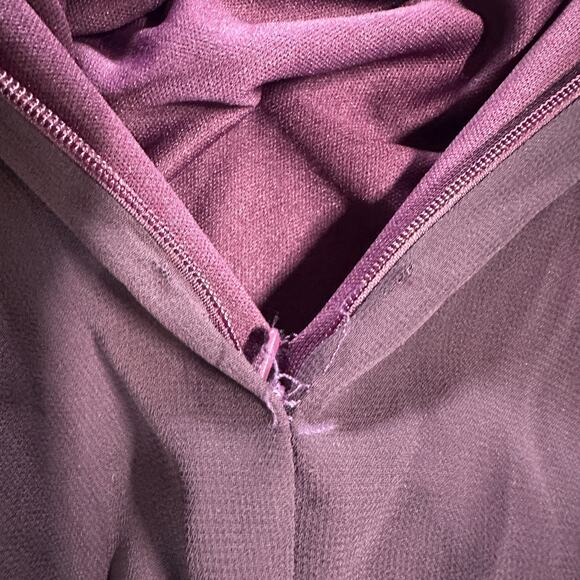 Mac Duggal Appliqued Bodice Flowy Short Sleeve Purple Ball Gown Dress Sz 8 20264 - Picture 10 of 13